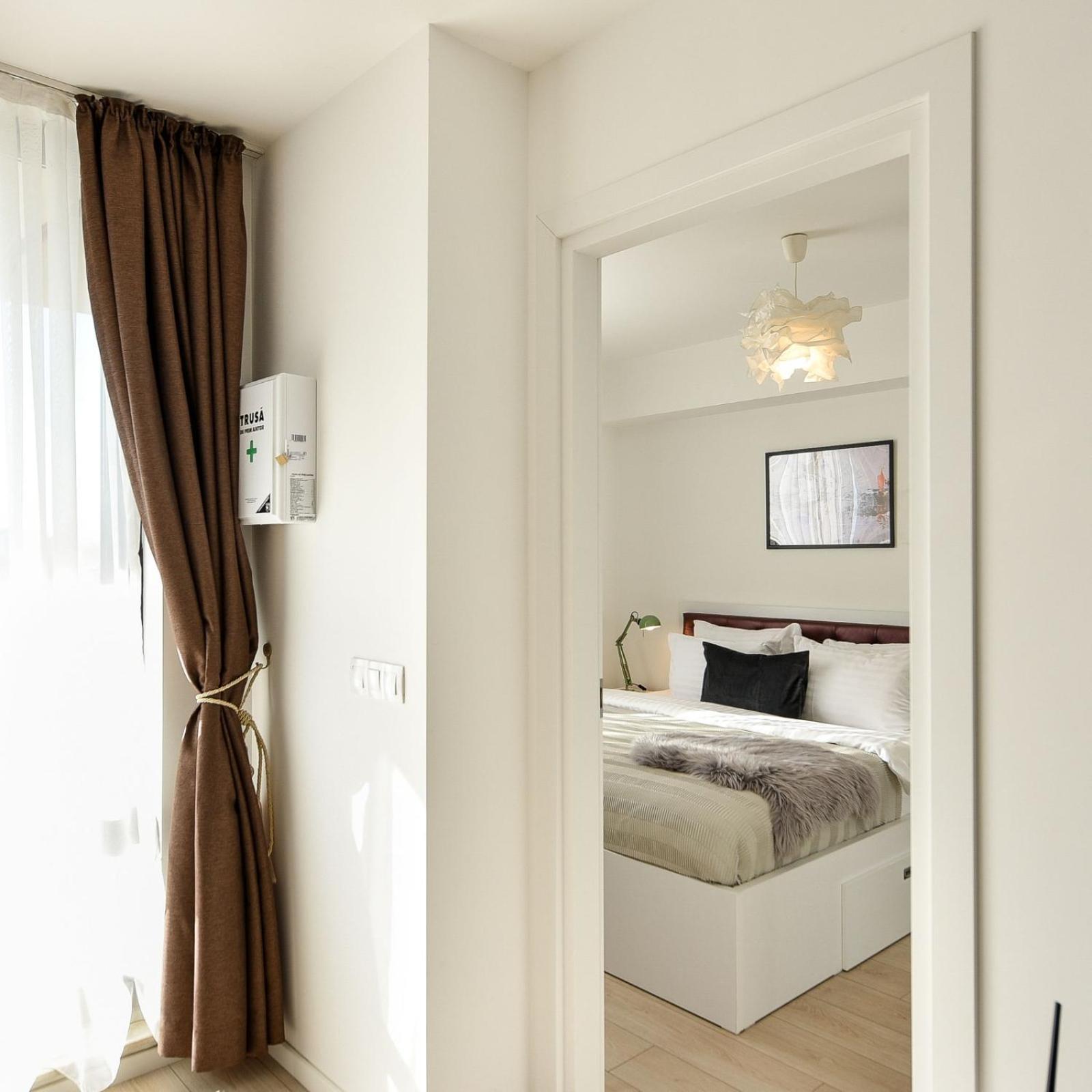 Appartamento Wonderfull 1Br Aviatiei Bucarest Esterno foto
