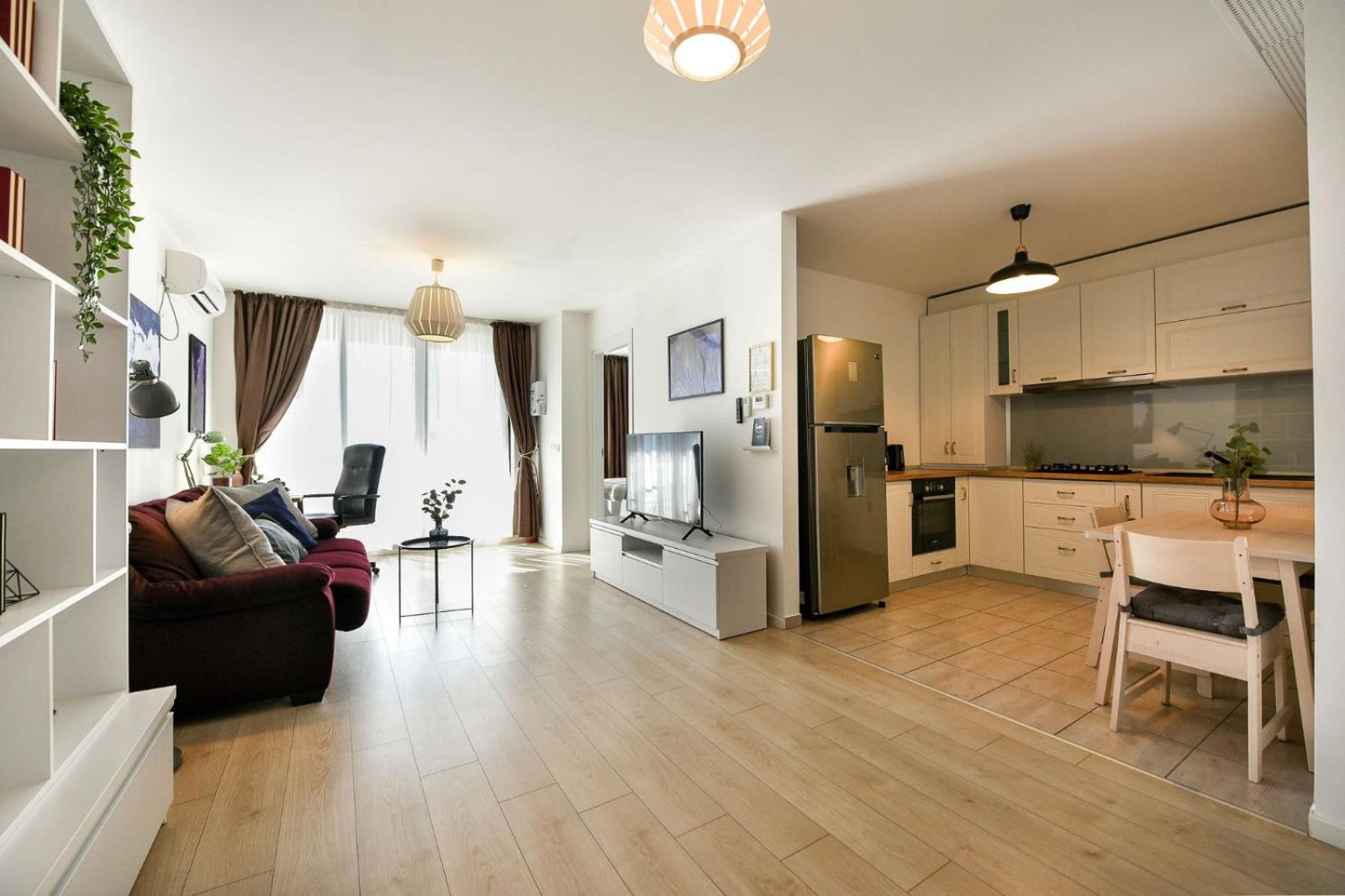 Appartamento Wonderfull 1Br Aviatiei Bucarest Esterno foto